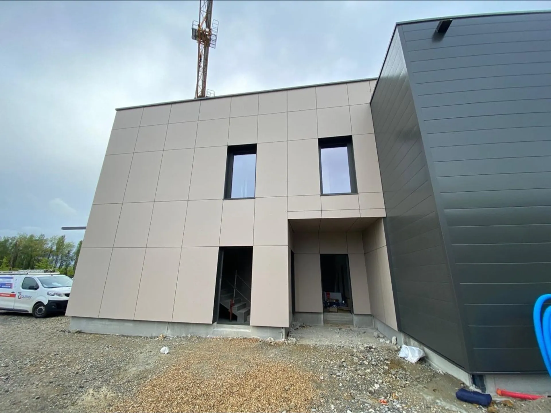Façade en bardage composite bi-ton, Domaine Benoît Moreau